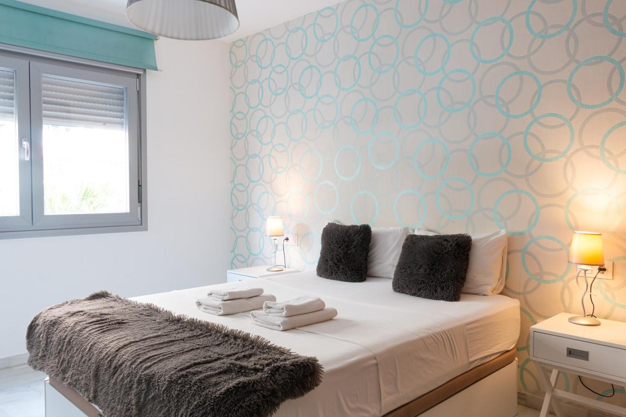 Stay U-Nique Apartments Salitre Malaga Ngoại thất bức ảnh