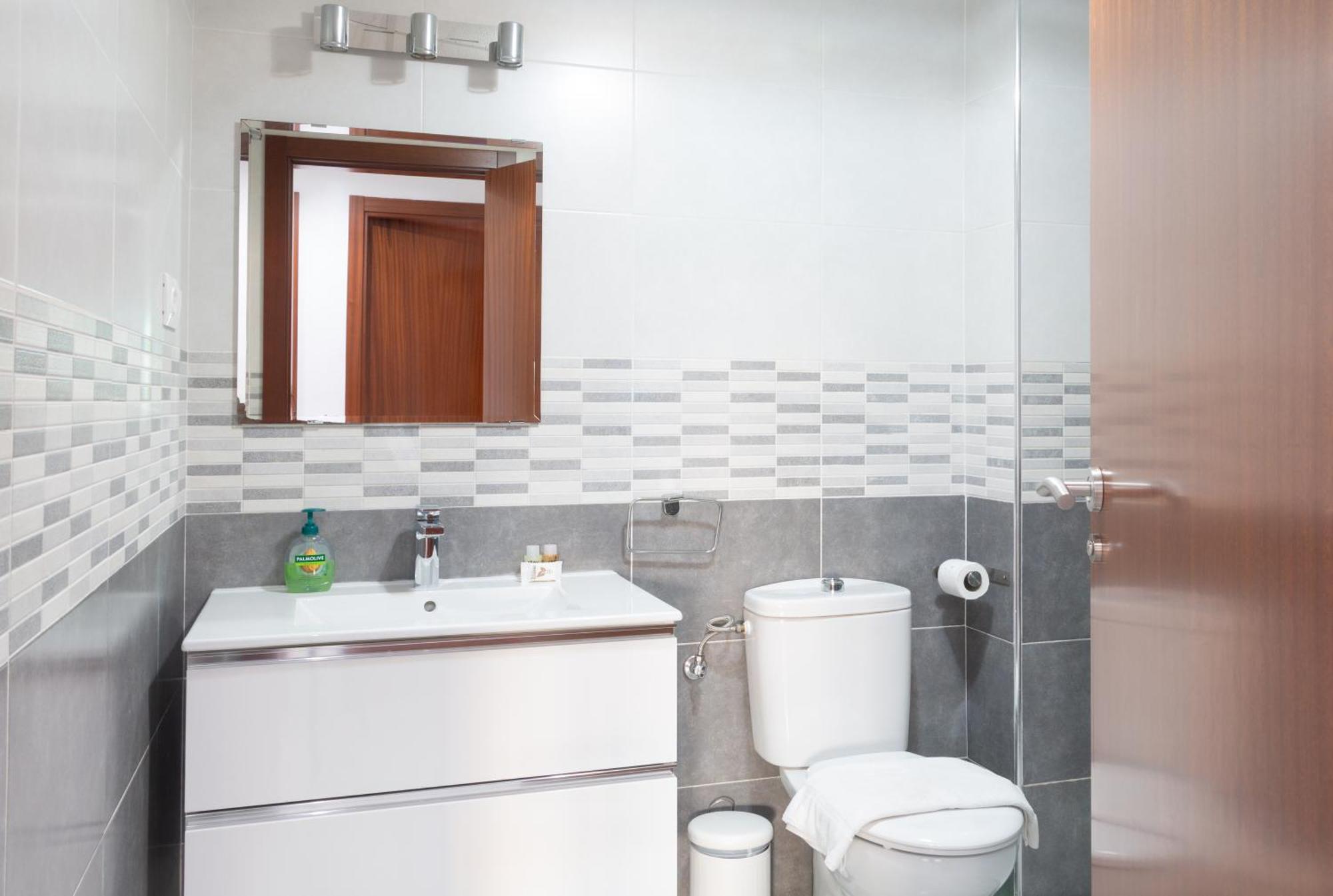 Stay U-Nique Apartments Salitre Malaga Ngoại thất bức ảnh