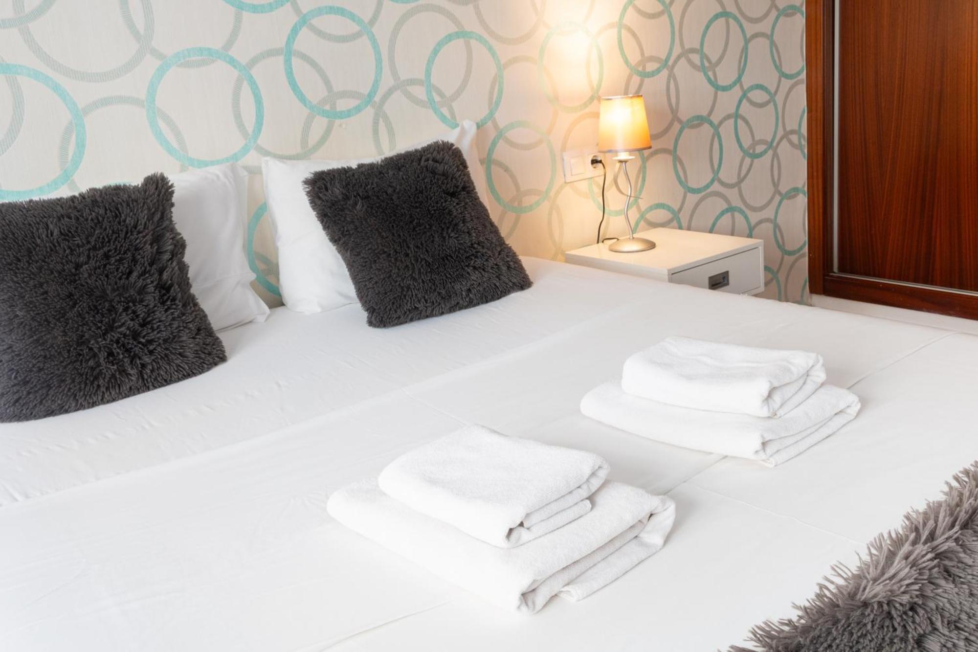 Stay U-Nique Apartments Salitre Malaga Ngoại thất bức ảnh